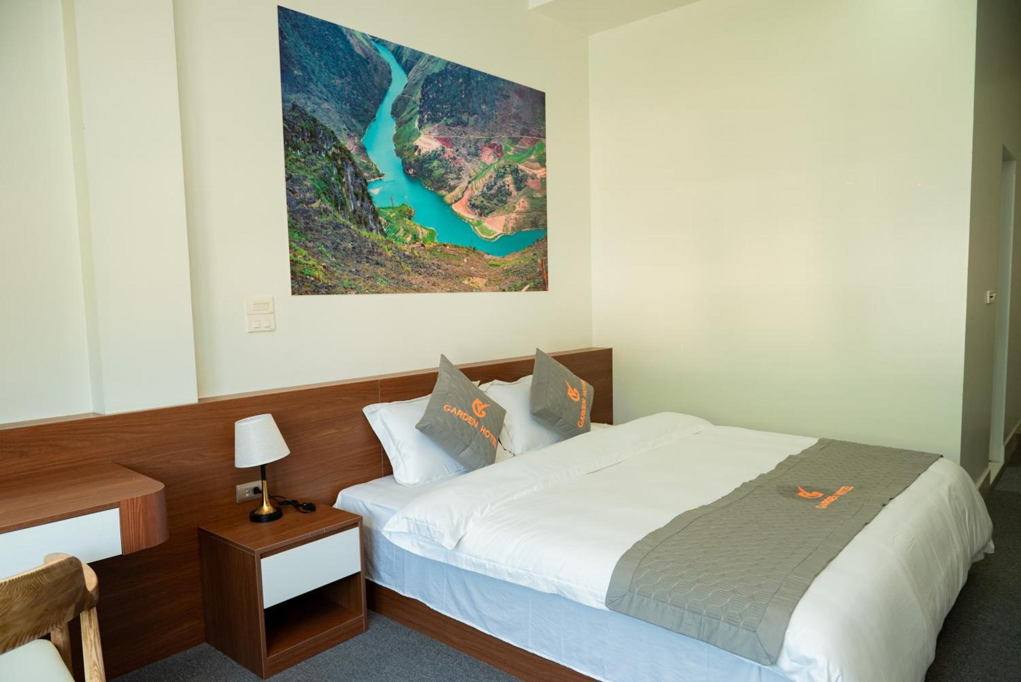 Garden Hotel II Ha Giang Exterior photo