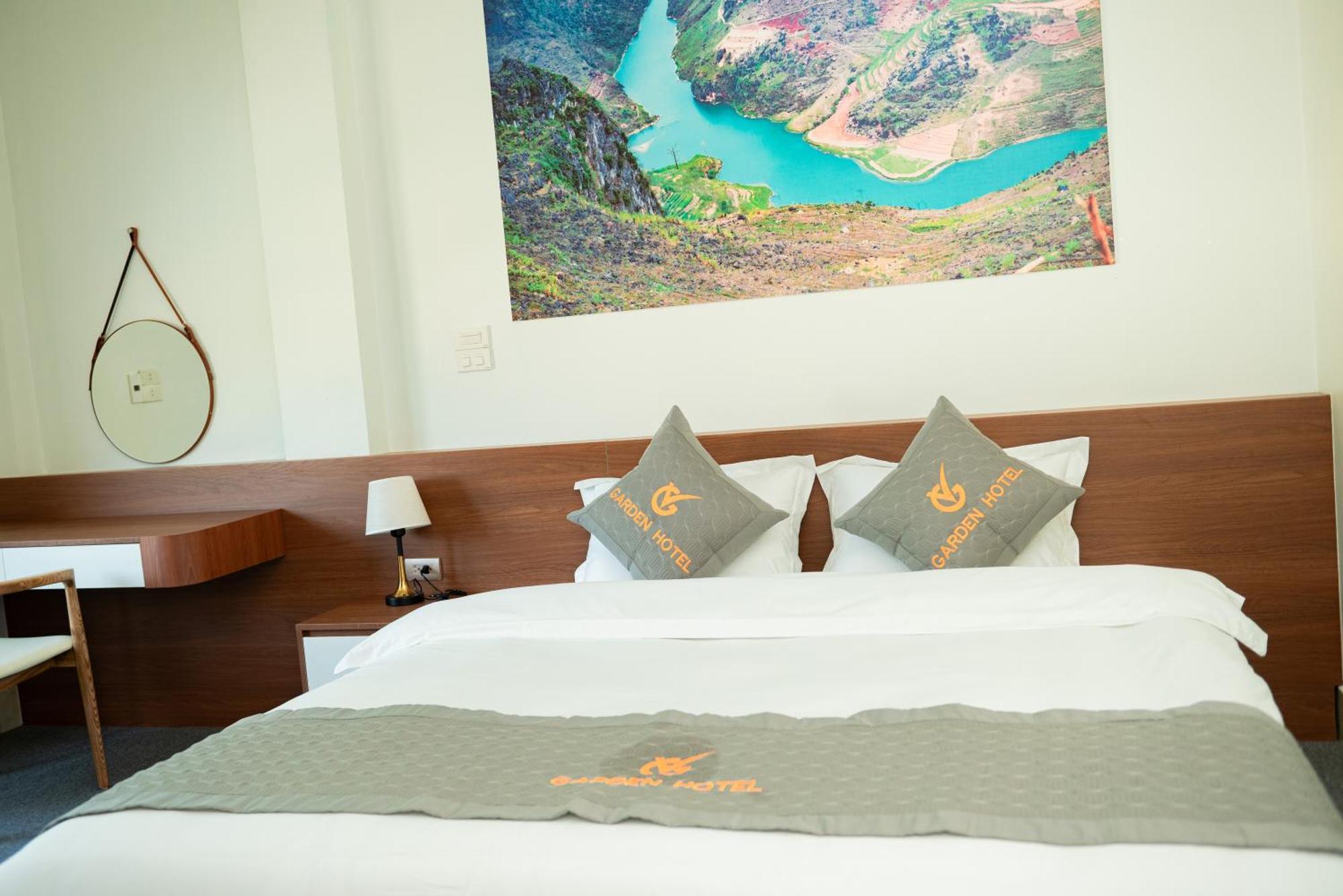 Garden Hotel II Ha Giang Exterior photo