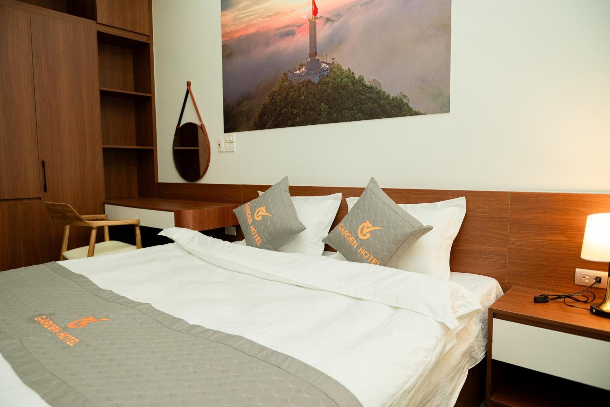 Garden Hotel II Ha Giang Exterior photo