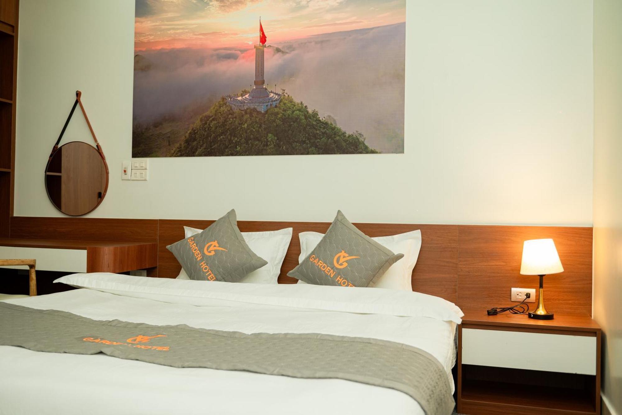 Garden Hotel II Ha Giang Exterior photo