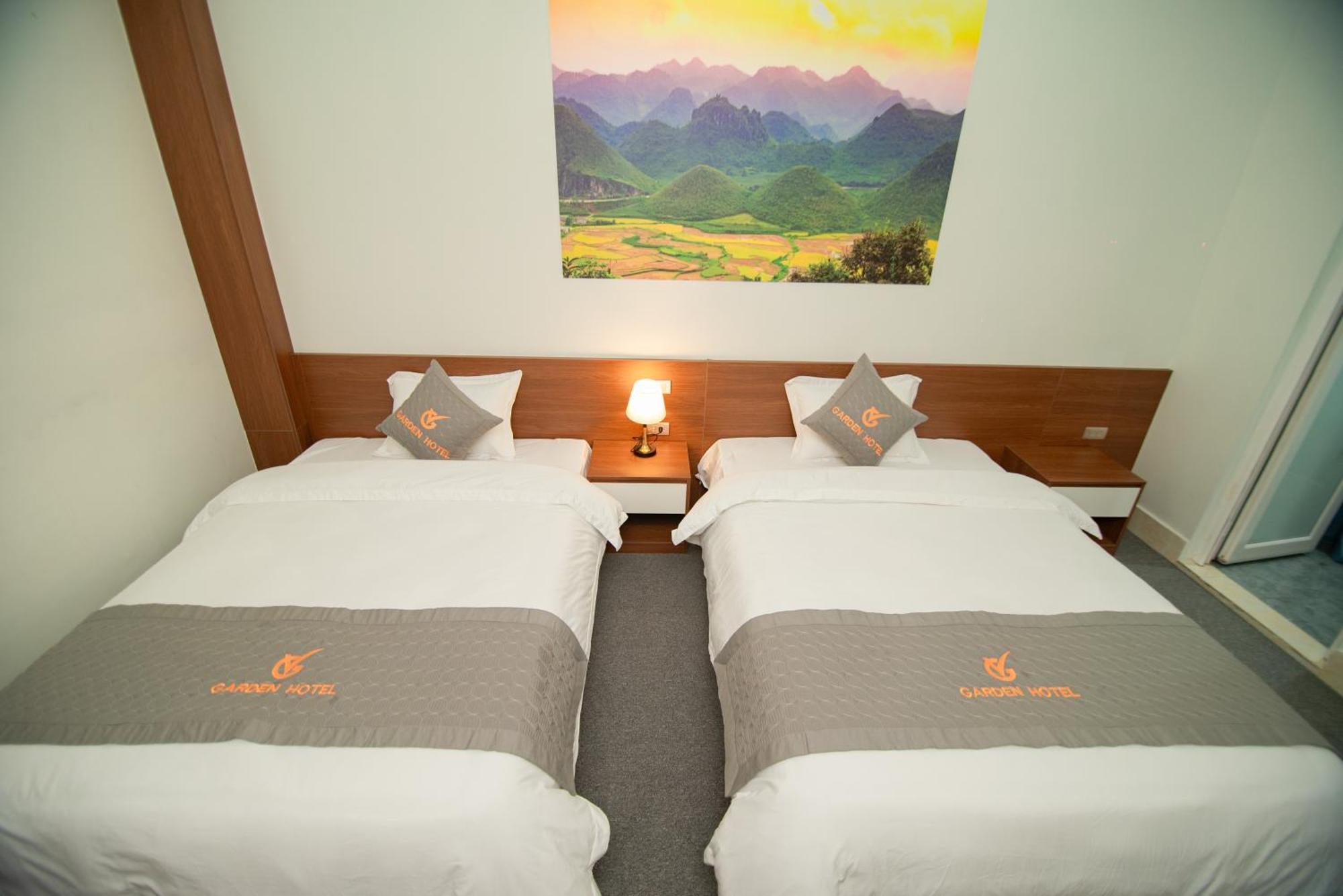 Garden Hotel II Ha Giang Exterior photo