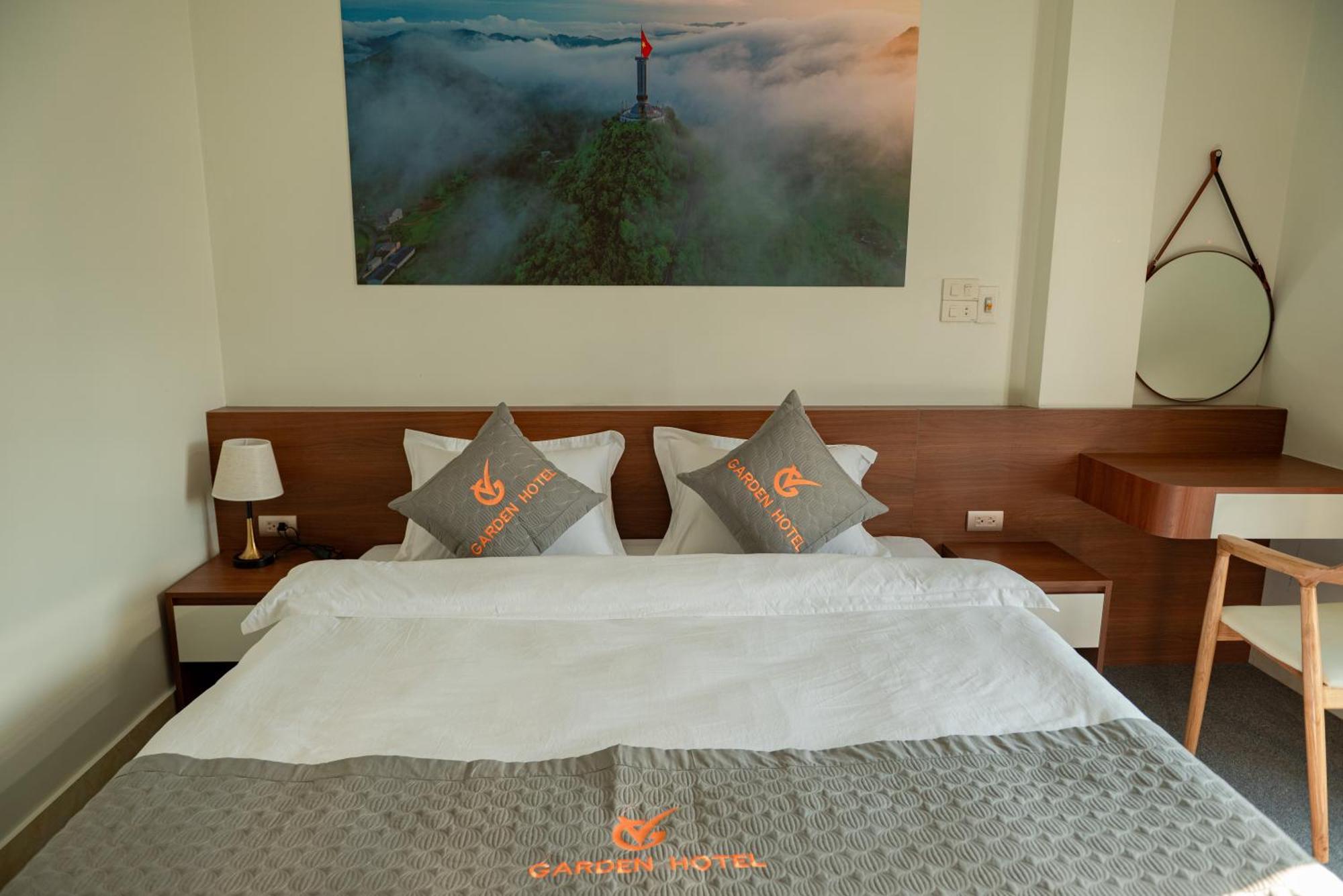 Garden Hotel II Ha Giang Exterior photo