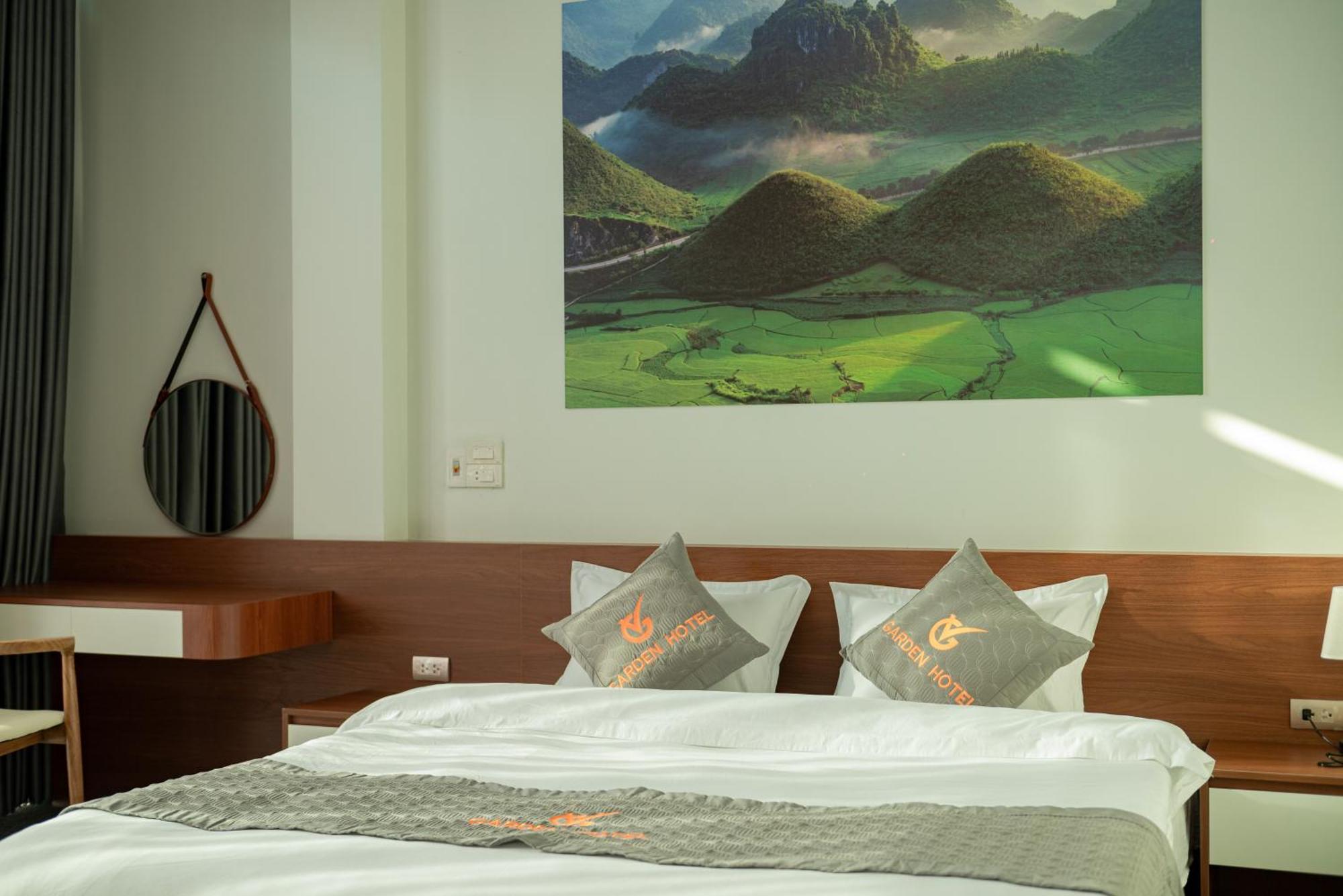 Garden Hotel II Ha Giang Exterior photo